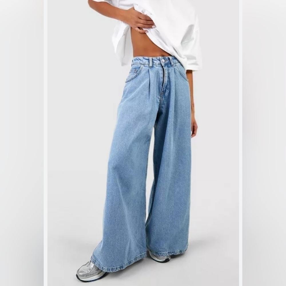 Boohoo Women's Size 6 Wide Leg Jeans